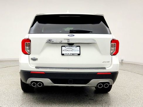 Used 2023 Ford Explorer King Ranch w/ Technology Package AWD/4WD image 6