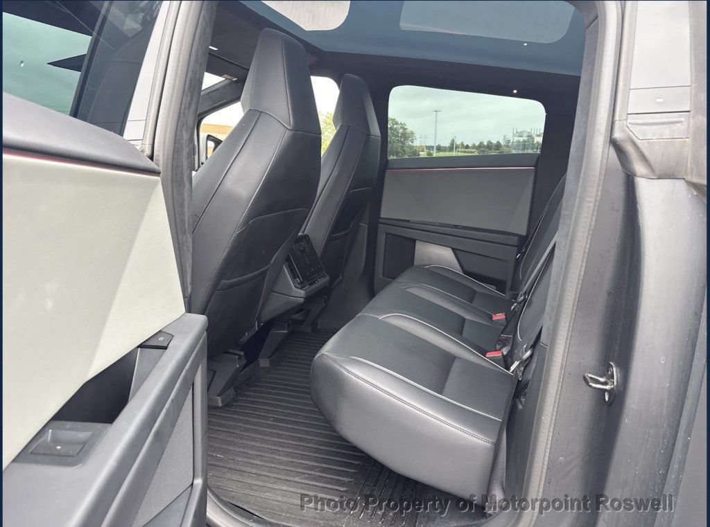 Used 2024 Tesla Cybertruck Cyberbeast AWD/4WD image 2