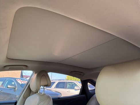 Used 2015 Hyundai Azera Limited image 27