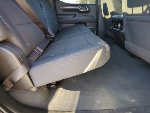 Used 2022 Chevrolet Silverado 1500 LT Trail Boss image 20