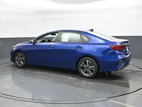 Used 2024 Kia Forte LXS image 9