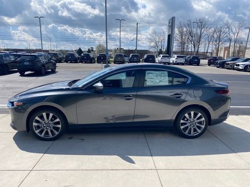 New 2026 MAZDA MAZDA3 2.5 S Sedan w/ Preferred Pkg FWD image 4