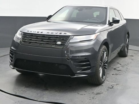 New 2026 Land Rover Range Rover Velar Dynamic SE image 1