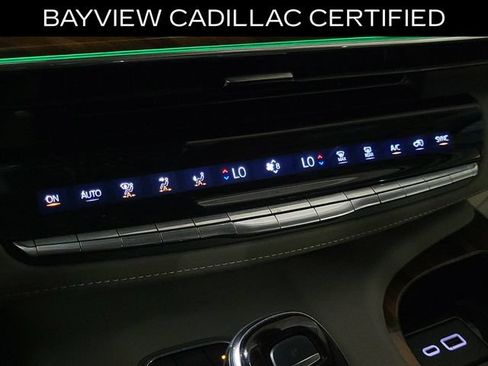 Used 2024 Cadillac Escalade Sport Platinum w/ LPO, Floor Liner Package AWD/4WD image 31