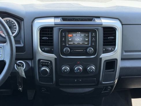 Used 2019 RAM 1500 Classic SLT RWD image 5