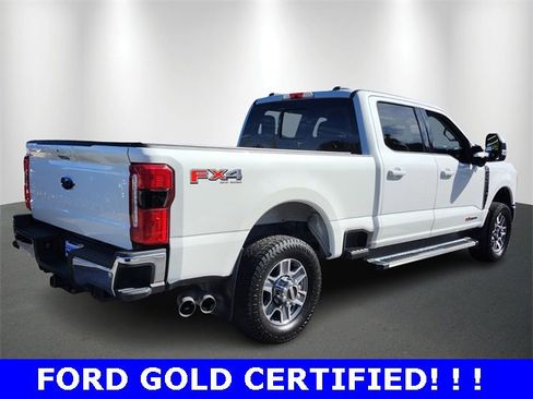 Used 2023 Ford F350 Lariat w/ Tow Technology Package image 5