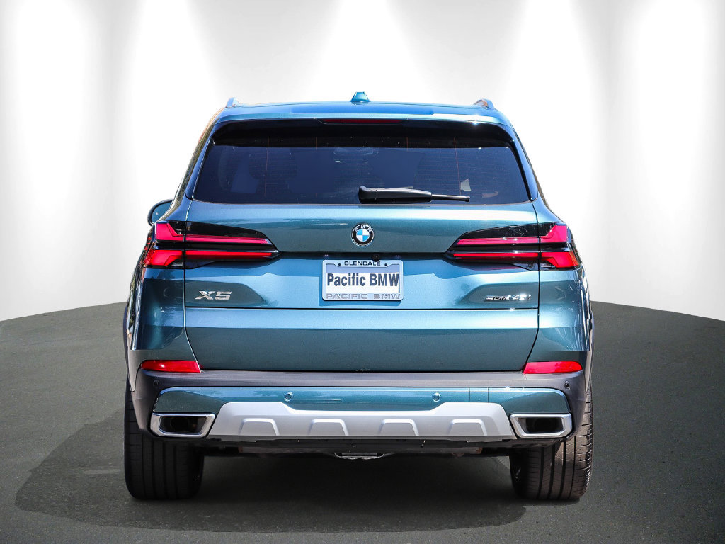 Used 2026 BMW X5 sDrive40i w/ Premium Package RWD image 5