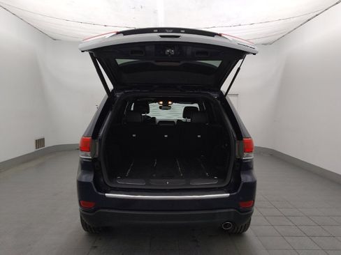 Used 2017 Jeep Grand Cherokee Limited RWD image 29