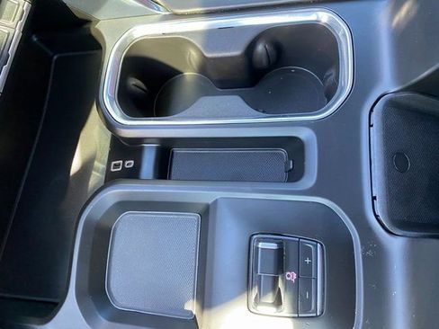 Used 2024 GMC Sierra 3500 Denali Ultimate image 21