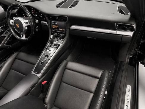 Used 2016 Porsche 911 Carrera image 17