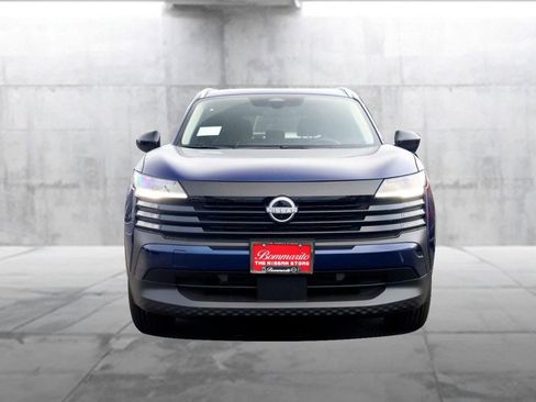 New 2026 Nissan Kicks SV image 4