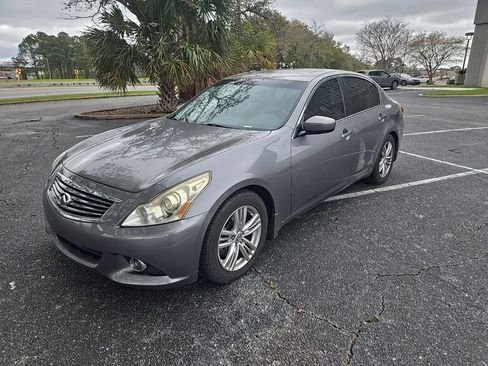 Used 2013 INFINITI G37 Journey w/ Premium Pkg image 1