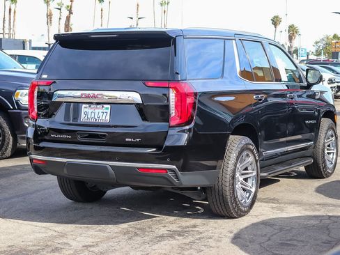 Used 2021 GMC Yukon SLT AWD/4WD image 4