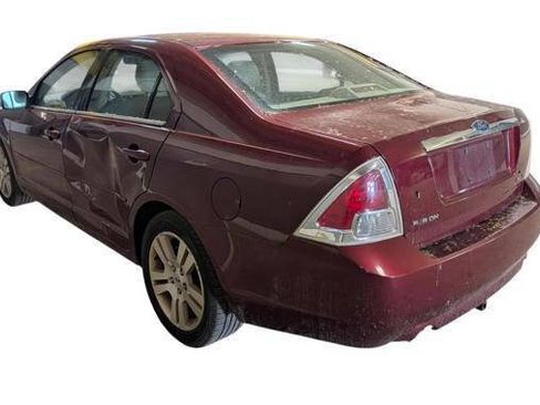 Used 2006 Ford Fusion SEL FWD image 3