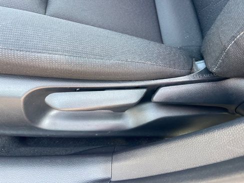 Used 2024 Toyota Corolla LE image 9