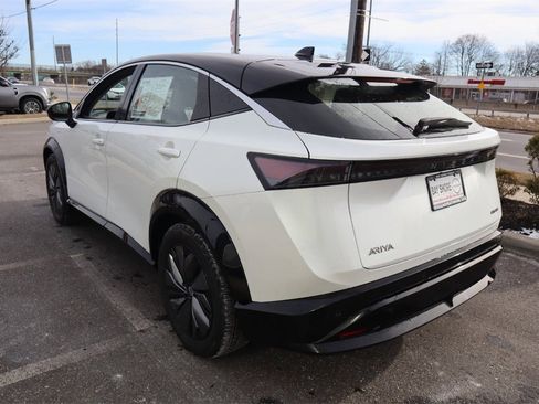 Certified 2024 Nissan Ariya ENGAGE image 8