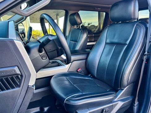 Used 2020 Ford F250 Lariat image 26