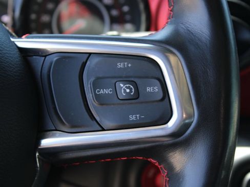 Used 2021 Jeep Wrangler Unlimited Rubicon w/ Xtreme Recon 35" Tire Package AWD/4WD image 24