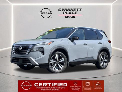 Certified 2025 Nissan Rogue SL w/ SL Premium Package FWD image 1