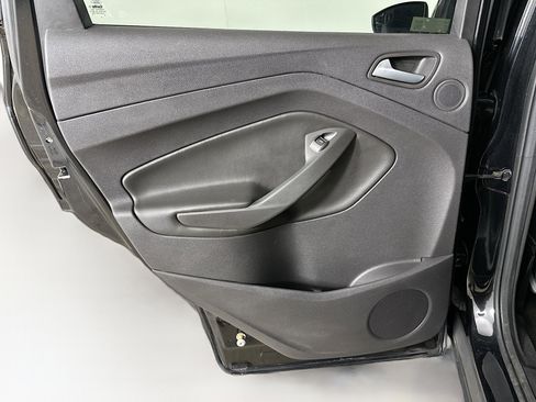 Used 2014 Ford Escape SE w/ Equipment Group 201A image 25