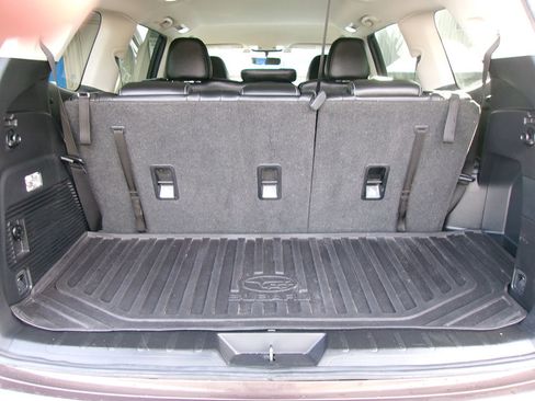 Used 2019 Subaru Ascent Premium w/ Popular Package #2A image 11