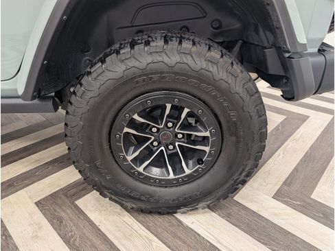 Used 2024 Jeep Wrangler Unlimited Rubicon AWD/4WD image 20