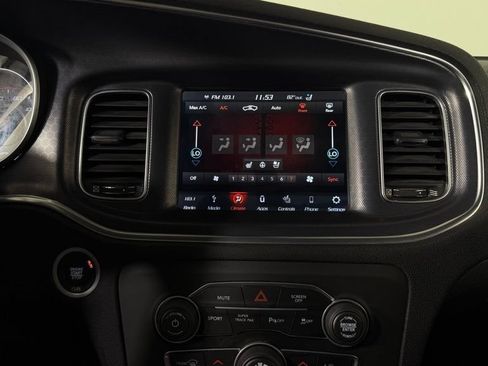 Used 2018 Dodge Charger GT AWD/4WD image 19