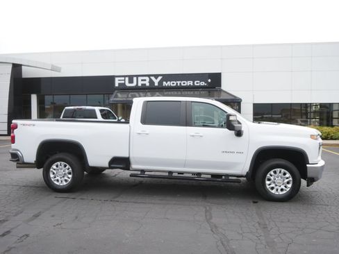 Used 2022 Chevrolet Silverado 3500 LT w/ Convenience Package AWD/4WD image 1