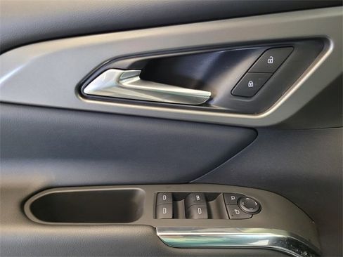 New 2026 Chevrolet Traverse LT image 24