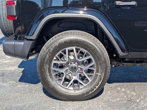 New 2026 Jeep Wrangler Sahara w/ Technology Group image 12