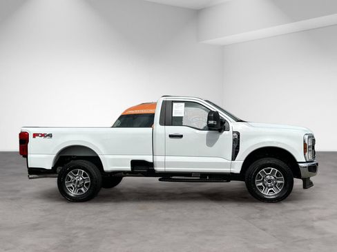 Used 2025 Ford F350 XLT w/ 360-Degree Camera Package AWD/4WD image 8