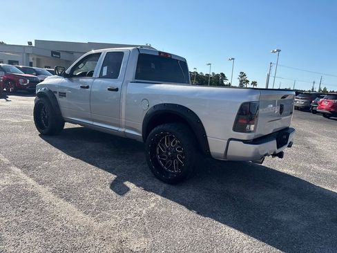 Used 2019 RAM 1500 Express w/ Express Value Package AWD/4WD image 5