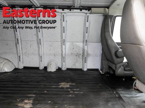 Used 2019 Chevrolet Express 2500 Extended RWD image 19