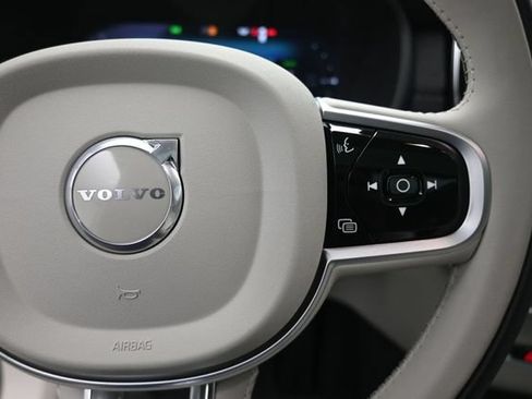 Used 2026 Volvo XC90 T8 Ultra w/ Protection Package Premier AWD/4WD image 14