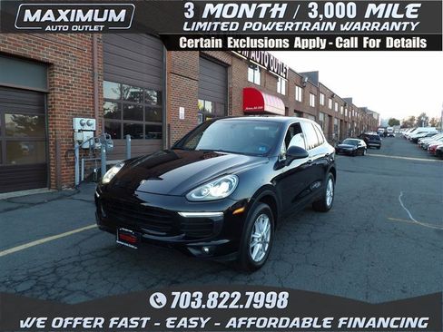 Used 2016 Porsche Cayenne image 1