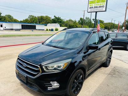 Used 2018 Ford Escape SE w/ SE Sport Appearance Package
