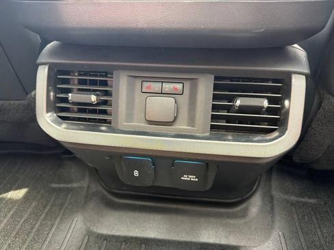 Used 2021 Ford F150 Platinum w/ Equipment Group 701A High AWD/4WD image 17