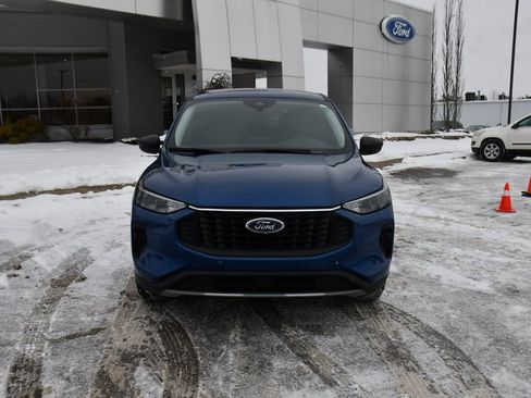 Used 2023 Ford Escape Active image 10