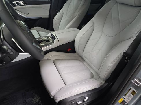 New 2026 BMW X5 xDrive50e w/ M Sport Package AWD/4WD image 12