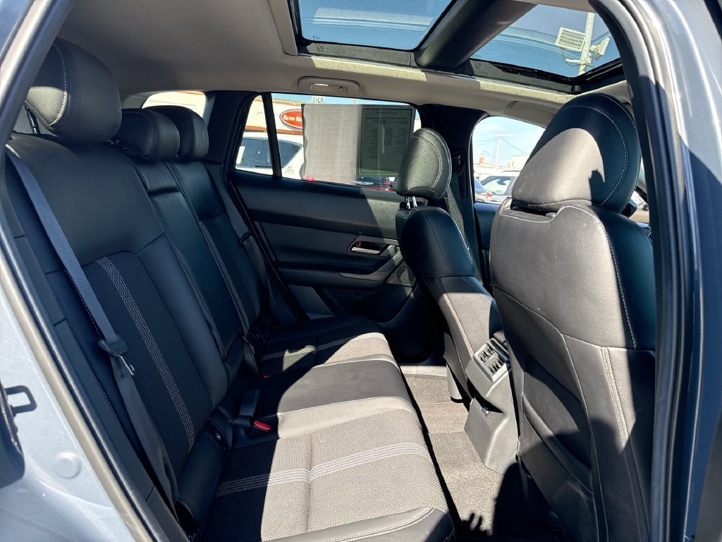 Used 2025 MAZDA CX-50 AWD 2.5 S w/ Premium Package image 26