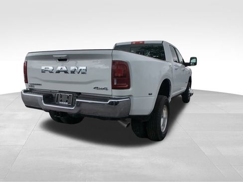 New 2025 RAM 3500 Limited image 5