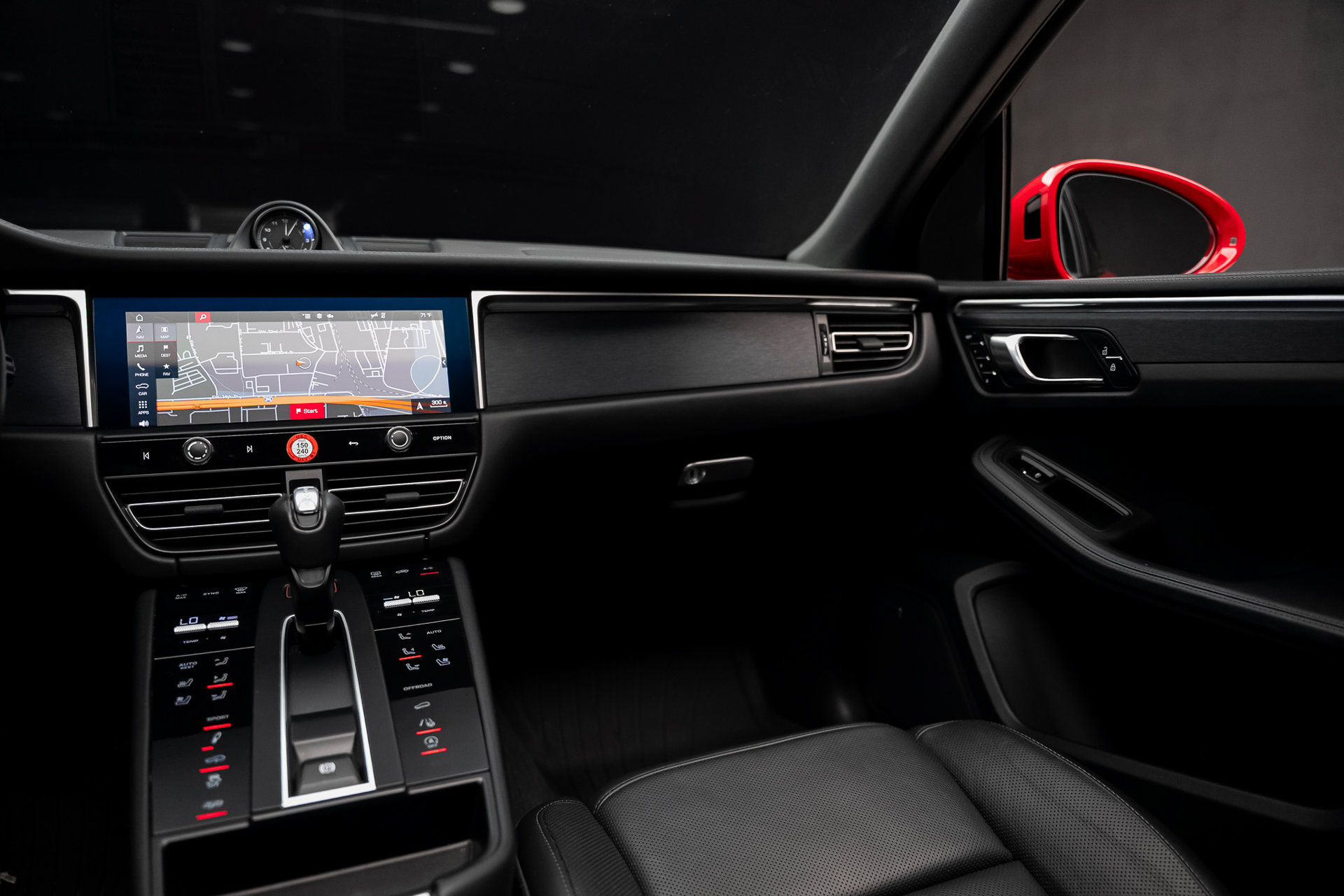 Used 2022 Porsche Macan GTS AWD/4WD image 41