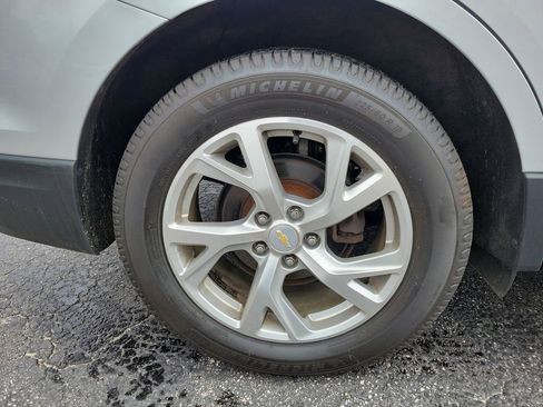 Used 2018 Chevrolet Equinox LT image 5