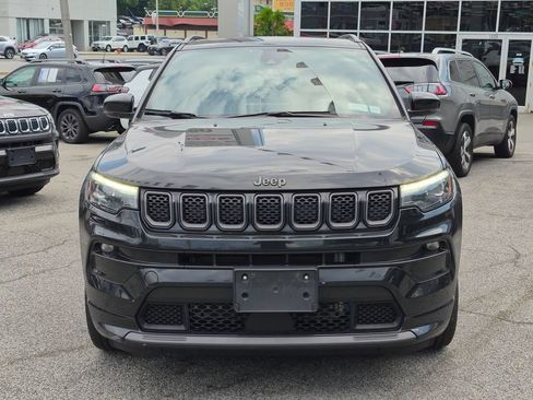 Used 2023 Jeep Compass High Altitude AWD/4WD image 3