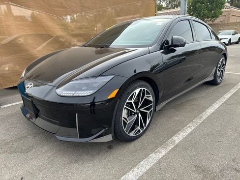 Used 2023 Hyundai Ioniq 6 Limited RWD image 2