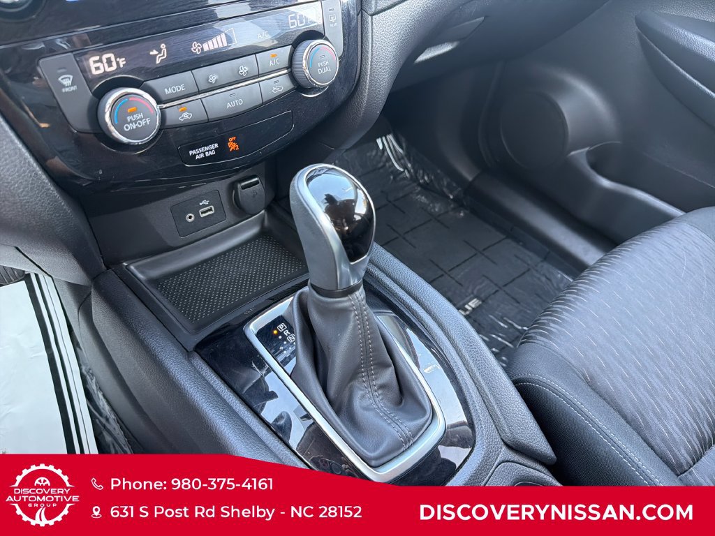 Certified 2019 Nissan Rogue SV FWD image 23