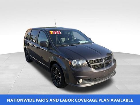 Used 2018 Dodge Grand Caravan GT FWD image 2