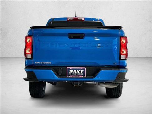 Used 2023 Chevrolet Colorado LT w/ LT Convenience Package RWD image 4