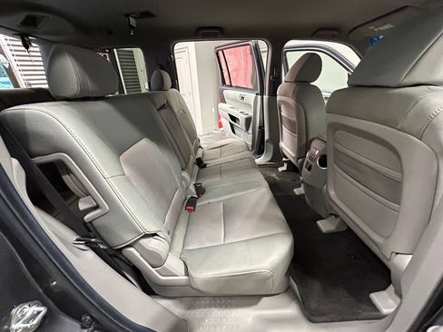 Used 2011 Honda Pilot EX image 41
