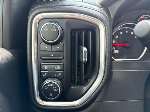 Used 2021 Chevrolet Silverado 2500 LT w/ Convenience Package AWD/4WD image 20